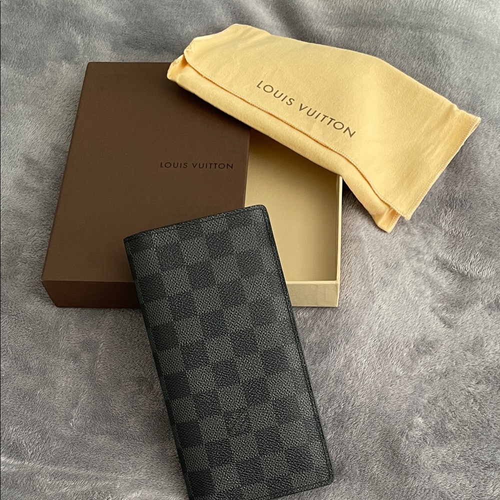 Louis Vuitton Checkered Wallet